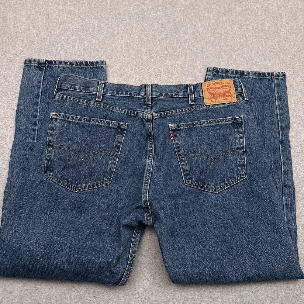 Levis excellent pre